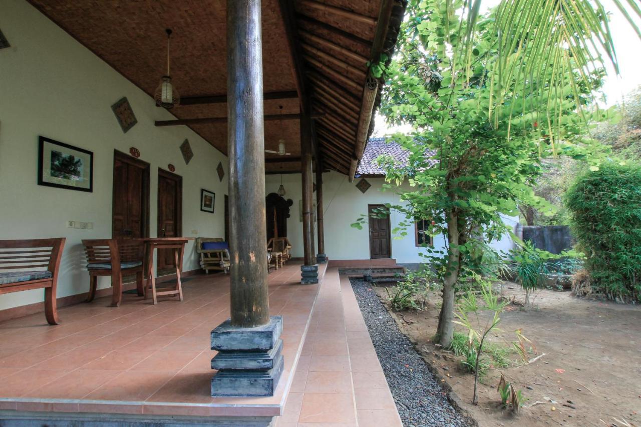 Hotel Ganesha Amed Esterno foto