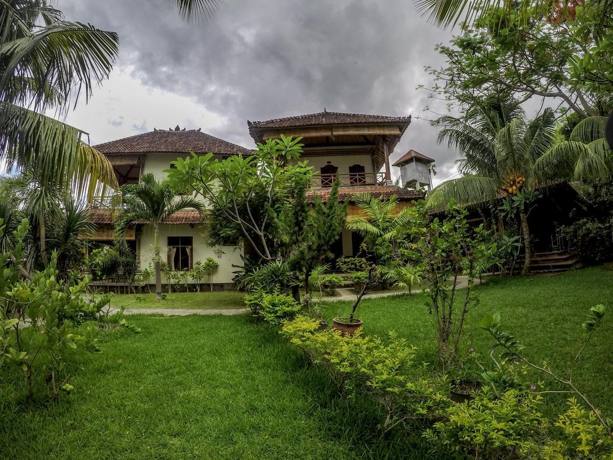 Hotel Ganesha Amed Esterno foto