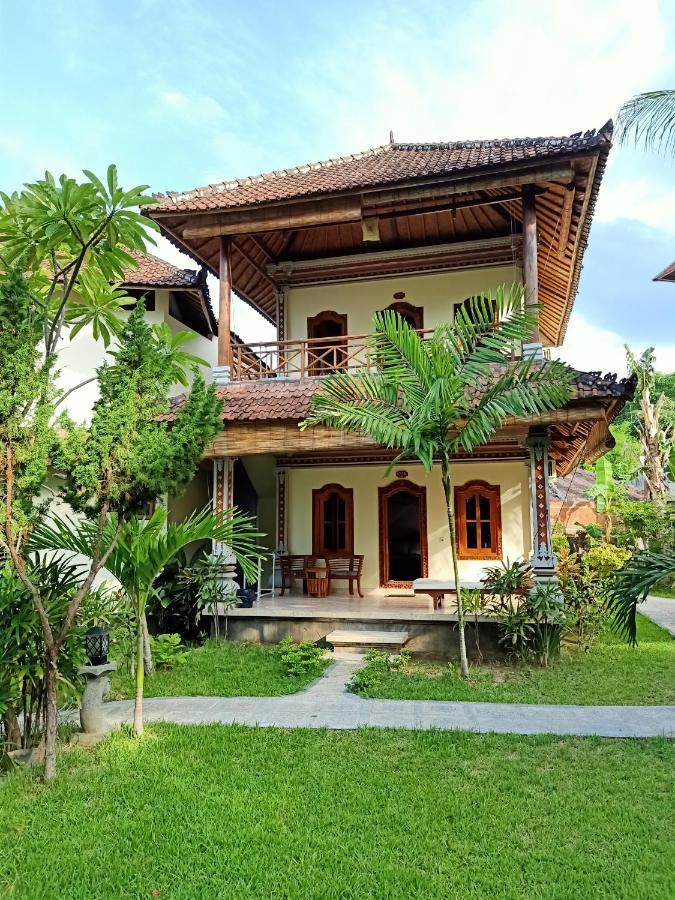 Hotel Ganesha Amed Esterno foto
